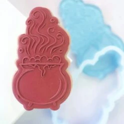 Sweet Stamp Cauldron - OUTboss Spellbound Stamp N Cut