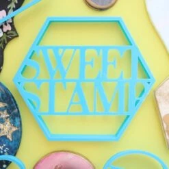 Sweet Stamp Hexagon Blank Canvas Topper & Cutter Set